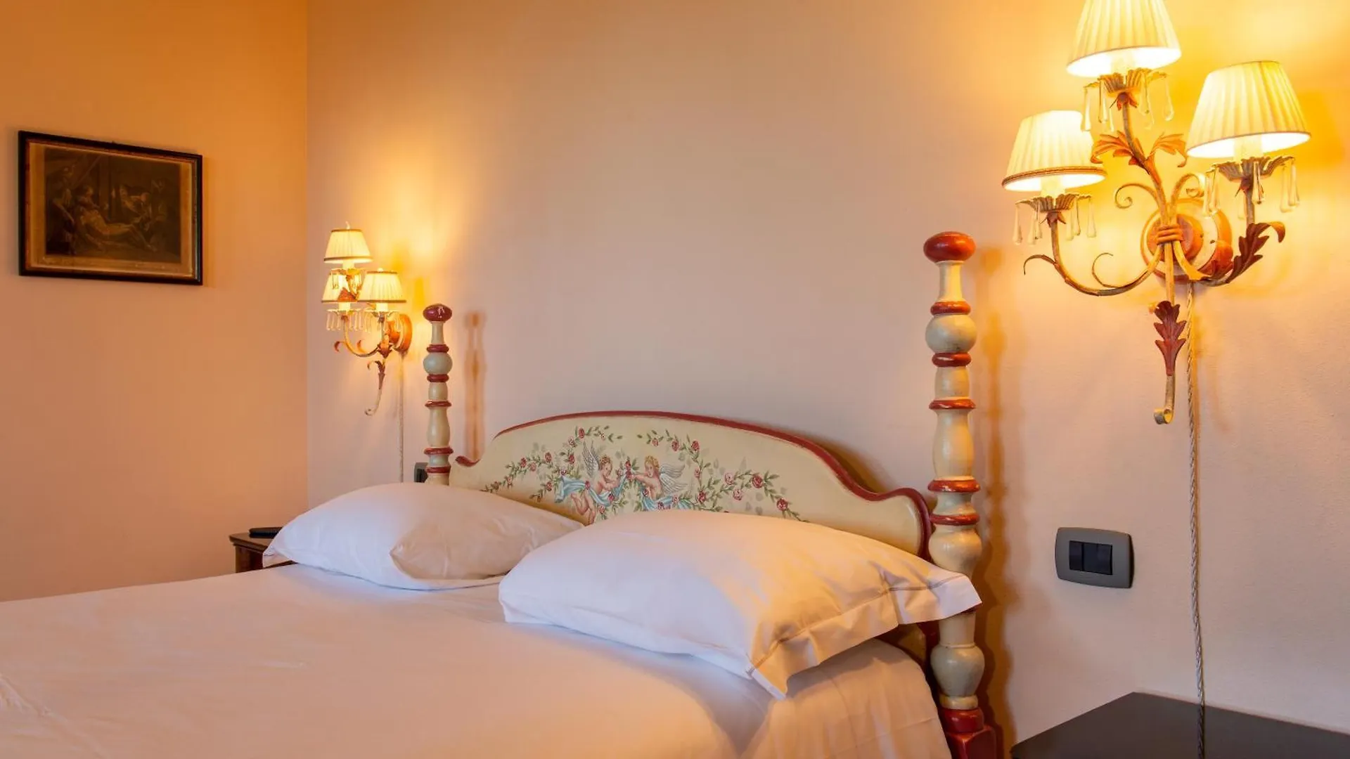 Borgo I Tre Baroni - Spa Suites & Resort Poppi 0*,  Italie