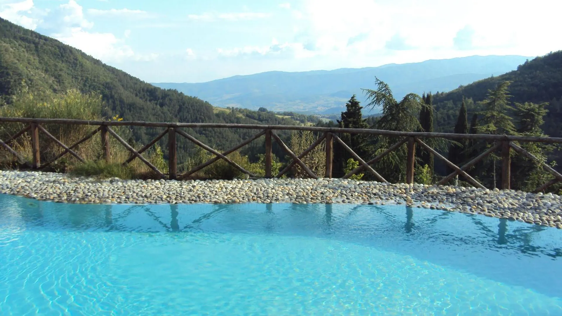 Borgo I Tre Baroni - Spa Suites & Resort Country house Poppi